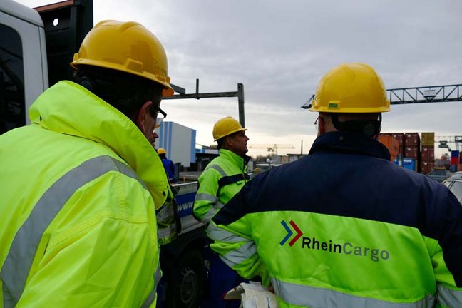 Arbeit am Rhein Cargo für den Dreh Zeitarbeit bei Galileo