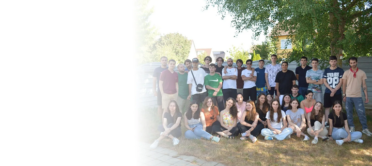 Studenten aus dem Ausland beschäftigen Gruppenfoto der Studenten aus dem Ausland